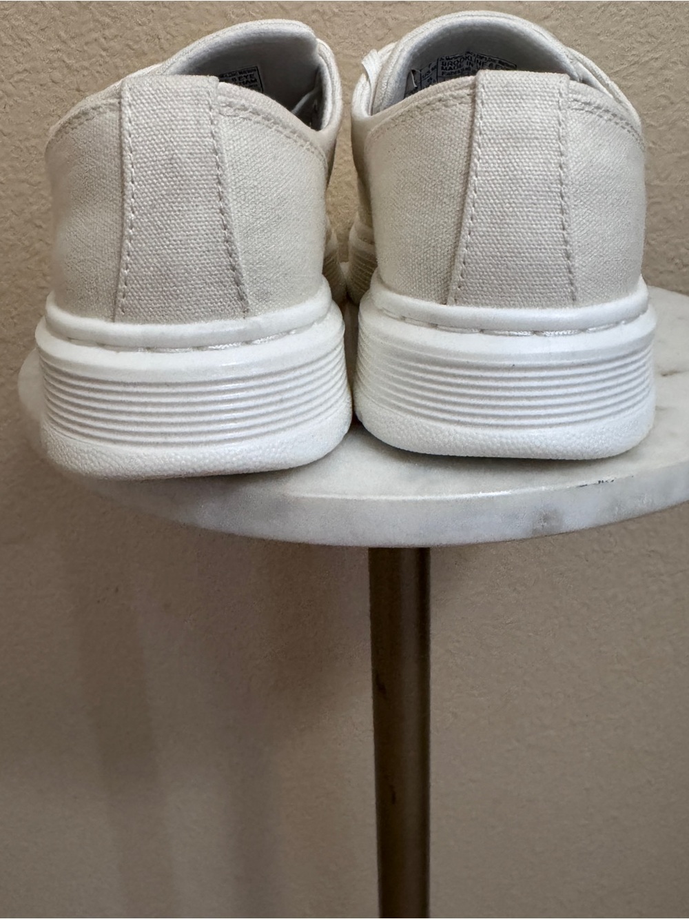 Women Dr Martens Brookline Canvas Off white summer timeless casual shoes Sz 8 - Picture 8 of 8